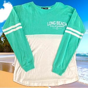 Basix of America Crewneck Long Sleeve T-Shirt Size M Green White Long Beach